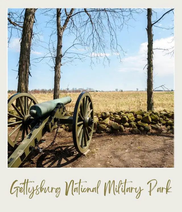 A civil war canon on the Gettysburg National Military Park Gettysburg 2