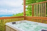 Elevated Chalet Airbnb Gatlinburg Tennessee_Great Smoky Mountains National Park