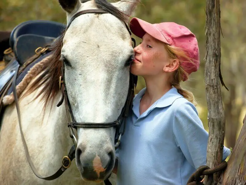 Horse-back-riding-in-Grand-Tetons