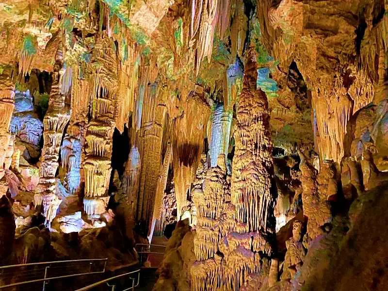 Rock formations in the Luray Caverns in Shenandoah National Park