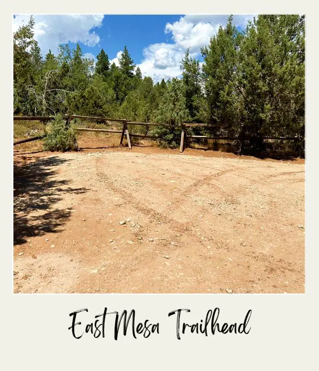 Parking lot East Mesa Trail to Observation Point Zion National Park