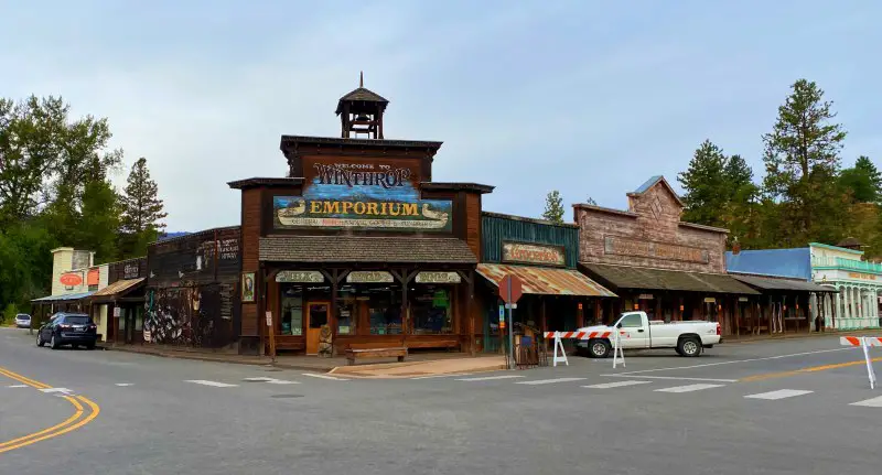 old western style buildings in Winthrop near North Cascades National Park